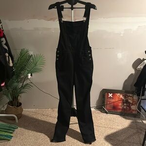 Open back fitted overalls